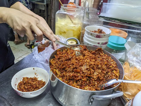 Phở chua cay xè Lạng Sơn, ngon lạ ở Sài Gòn - Ảnh 3. Phở chua cay xè Lạng Sơn, ngon lạ ở Sài Gòn - Ảnh 3.