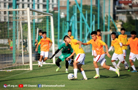U19 Việt Nam bổ sung hai cầu thủ, quyết vô địch Đông Nam Á - Ảnh 2. U19 Việt Nam bổ sung hai cầu thủ, quyết vô địch Đông Nam Á - Ảnh 2.
