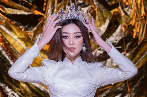 Khánh Vân mãn nhiệm kỳ 2 năm Hoa hậu Hoàn vũ Việt Nam: Toàn được, không mất gì! - Ảnh 4. Khánh Vân mãn nhiệm kỳ 2 năm Hoa hậu Hoàn vũ Việt Nam: Toàn được, không mất gì! - Ảnh 4.