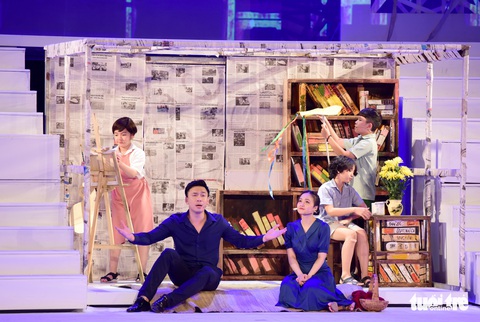 Nhạc kịch Sóng đưa chuyện Xuân Quỳnh đến với khán giả TP.HCM - Ảnh 7. Nhạc kịch Sóng đưa chuyện Xuân Quỳnh đến với khán giả TP.HCM - Ảnh 7.