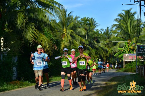 Bến Tre Marathon quảng bá nét đẹp xứ dừa - Ảnh 3. Bến Tre Marathon quảng bá nét đẹp xứ dừa - Ảnh 3.