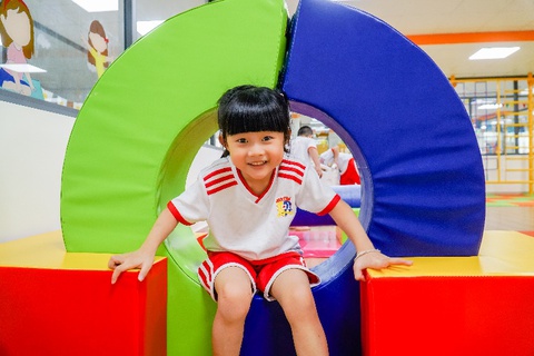 Royal School Phú Lâm ‘đón’ trẻ mầm non với mức ưu đãi học phí lớn - Ảnh 4. Royal School Phú Lâm ‘đón’ trẻ mầm non với mức ưu đãi học phí lớn - Ảnh 4.
