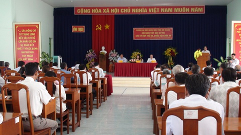 Có bảo hiểm y tế cũng… như không? - Ảnh 1. Có bảo hiểm y tế cũng… như không? - Ảnh 1.