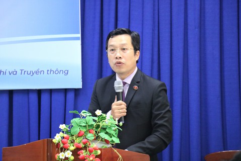 Chuyển đổi số ngành báo chí: Podcast là thực tế, không còn là xu hướng - Ảnh 1. Chuyển đổi số ngành báo chí: Podcast là thực tế, không còn là xu hướng - Ảnh 1.