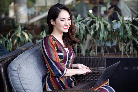 CEO Thơm Đào chia sẻ về những xu hướng trong thẩm mỹ nha khoa - Ảnh 1. CEO Thơm Đào chia sẻ về những xu hướng trong thẩm mỹ nha khoa - Ảnh 1.