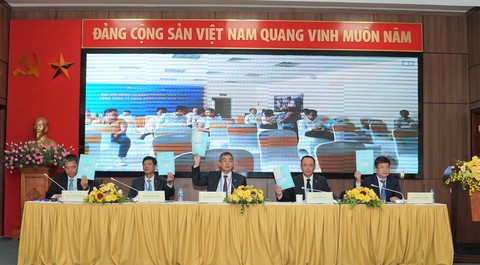 Thị trường hồi phục mạnh nhưng Vietnam Airlines vẫn có kế hoạch lỗ 9.335 tỉ đồng năm 2022 - Ảnh 1. Thị trường hồi phục mạnh nhưng Vietnam Airlines vẫn có kế hoạch lỗ 9.335 tỉ đồng năm 2022 - Ảnh 1.