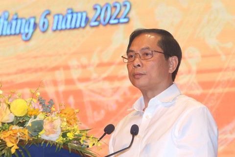 Bộ Công an chỉ ra nguyên nhân người Việt phạm pháp ở nước ngoài nhiều - Ảnh 3. Bộ Công an chỉ ra nguyên nhân người Việt phạm pháp ở nước ngoài nhiều - Ảnh 3.