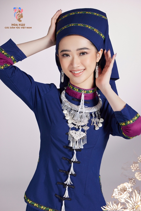 Top 30 Hoa hậu các dân tộc mặc áo ngũ thân, trang phục Tày, Mường... - Ảnh 6. Top 30 Hoa hậu các dân tộc mặc áo ngũ thân, trang phục Tày, Mường... - Ảnh 6.