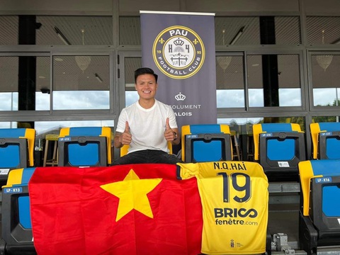 Quang Hải chính thức gia nhập CLB Pau FC - Ảnh 1. Quang Hải chính thức gia nhập CLB Pau FC - Ảnh 1.