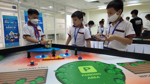 Phát triển STEM Robot cho học sinh bằng chuỗi sân chơi quy mô thế giới - Ảnh 3. Phát triển STEM Robot cho học sinh bằng chuỗi sân chơi quy mô thế giới - Ảnh 3.