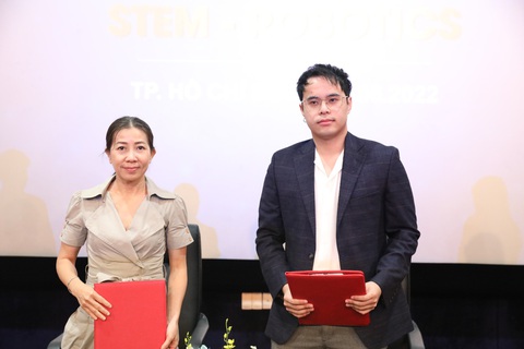 Phát triển STEM Robot cho học sinh bằng chuỗi sân chơi quy mô thế giới - Ảnh 4. Phát triển STEM Robot cho học sinh bằng chuỗi sân chơi quy mô thế giới - Ảnh 4.