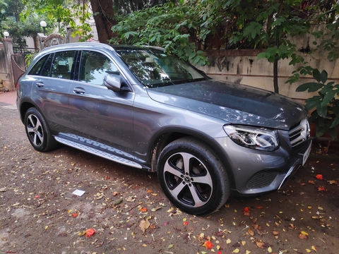 BMW ghế sau khó chịu, Audi, Volvo ‘đội giá’, chủ xe chốt ngay Mercedes-Benz GLC - Ảnh 1. BMW ghế sau khó chịu, Audi, Volvo ‘đội giá’, chủ xe chốt ngay Mercedes-Benz GLC - Ảnh 1.