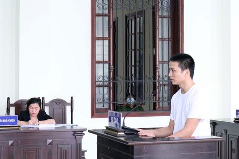 Án chung thân cho thanh niên giết cụ ông bán vé số để cướp 3 nhẫn vàng - Ảnh 1. Án chung thân cho thanh niên giết cụ ông bán vé số để cướp 3 nhẫn vàng - Ảnh 1.