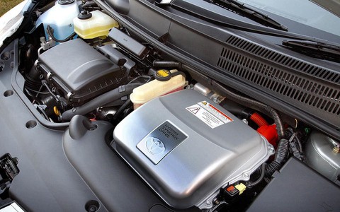 Những động cơ xuất sắc nhất trong 2 thập kỷ qua: Cuộc chơi của BMW và Ferrari - Ảnh 7. Những động cơ xuất sắc nhất trong 2 thập kỷ qua: Cuộc chơi của BMW và Ferrari - Ảnh 7.