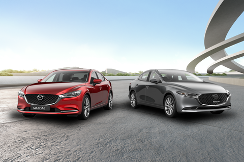 Bộ đôi giúp Mazda làm nên chuyện ở phân khúc sedan tầm giá dưới 1 tỉ đồng - Ảnh 1. Bộ đôi giúp Mazda làm nên chuyện ở phân khúc sedan tầm giá dưới 1 tỉ đồng - Ảnh 1.