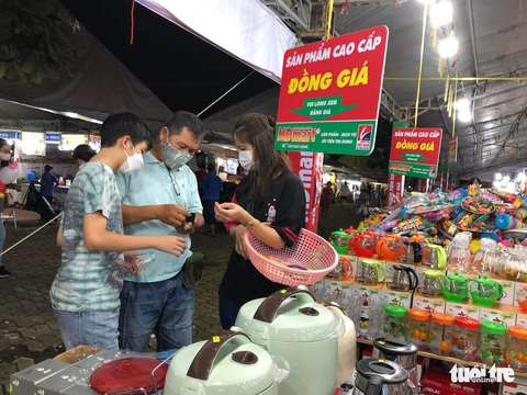 Tin sáng 29-6: Bộ Y tế yêu cầu báo cáo về nhân viên nghỉ hoặc bỏ việc; Xử xe dù bến cóc - Ảnh 5. Tin sáng 29-6: Bộ Y tế yêu cầu báo cáo về nhân viên nghỉ hoặc bỏ việc; Xử xe dù bến cóc - Ảnh 5.