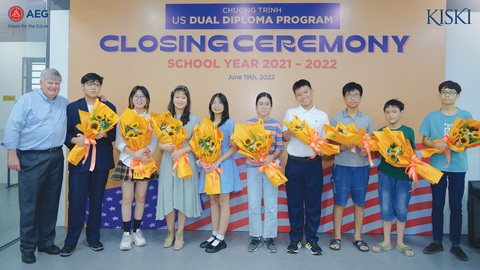 Luyện thi tú tài Mỹ - hành trình thay đổi bản thân - Ảnh 1. Luyện thi tú tài Mỹ - hành trình thay đổi bản thân - Ảnh 1.