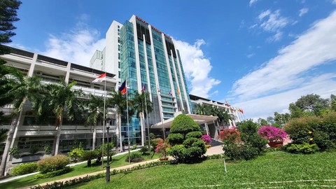 Trường đại học Sư phạm kỹ thuật TP.HCM chính thức có phó hiệu trưởng phụ trách trường - Ảnh 1. Trường đại học Sư phạm kỹ thuật TP.HCM chính thức có phó hiệu trưởng phụ trách trường - Ảnh 1.