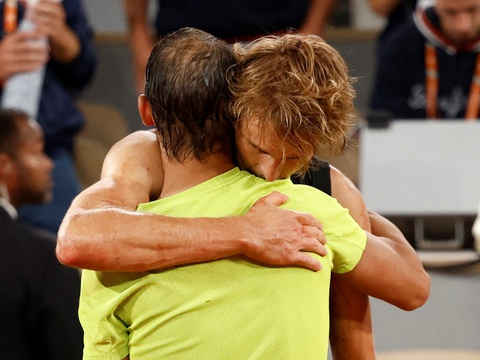 Zverev bỏ cuộc vì chấn thương, Nadal vào chung kết Roland Garros 2022 - Ảnh 7. Zverev bỏ cuộc vì chấn thương, Nadal vào chung kết Roland Garros 2022 - Ảnh 7.