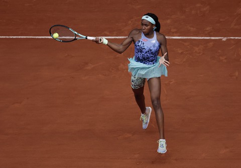 Swiatek vô địch Roland Garros, cân bằng kỷ lục của Venus Williams - Ảnh 2. Swiatek vô địch Roland Garros, cân bằng kỷ lục của Venus Williams - Ảnh 2.