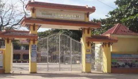 Bé gái 8 tuổi chết đuối vì anh trai tâm thần đẩy xuống bể bơi - Ảnh 1. Bé gái 8 tuổi chết đuối vì anh trai tâm thần đẩy xuống bể bơi - Ảnh 1.