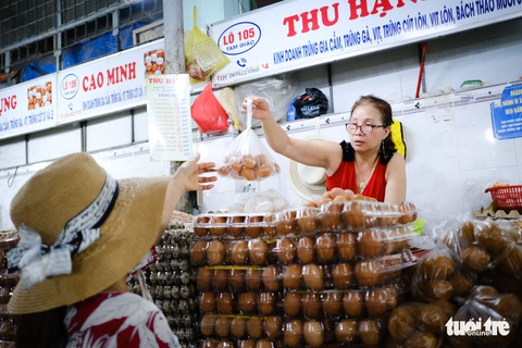 GIÁ CẢ HẰNG NGÀY 4-6: Người nghèo thêm khó vì giá trứng tăng cao; cá tra tăng giá nhờ xuất khẩu tốt - Ảnh 2. GIÁ CẢ HẰNG NGÀY 4-6: Người nghèo thêm khó vì giá trứng tăng cao; cá tra tăng giá nhờ xuất khẩu tốt - Ảnh 2.