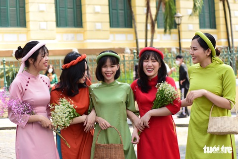Khi phụ nữ thay đổi chính mình - Ảnh 1. Khi phụ nữ thay đổi chính mình - Ảnh 1.