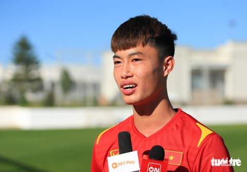 Tiền vệ Văn Trường: Tâm lý U23 Việt Nam thoải mái, vào sân là chiến thôi - Ảnh 1. Tiền vệ Văn Trường: Tâm lý U23 Việt Nam thoải mái, vào sân là chiến thôi - Ảnh 1.