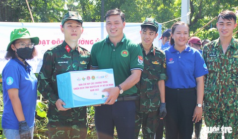 3.000 chiến sĩ tình nguyện dự lễ xuất quân Hè tình nguyện 2022 - Ảnh 4. 3.000 chiến sĩ tình nguyện dự lễ xuất quân Hè tình nguyện 2022 - Ảnh 4.