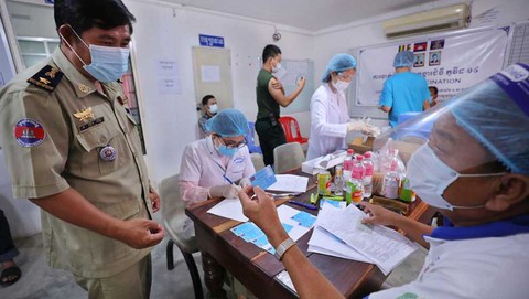Campuchia tuyên bố hết dịch COVID-19 - Ảnh 1. Campuchia tuyên bố hết dịch COVID-19 - Ảnh 1.