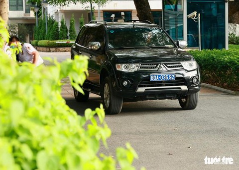 Khám xét nhà riêng các ông Nguyễn Thanh Long, Chu Ngọc Anh, Phạm Công Tạc - Ảnh 4. Khám xét nhà riêng các ông Nguyễn Thanh Long, Chu Ngọc Anh, Phạm Công Tạc - Ảnh 4.