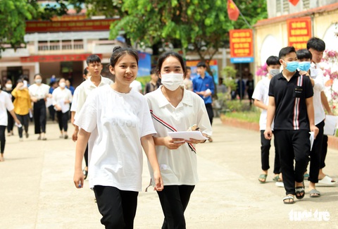 Gần 40.000 thí sinh thi vào lớp 10 ở Nghệ An, thí sinh F0 thi phòng riêng - Ảnh 1. Gần 40.000 thí sinh thi vào lớp 10 ở Nghệ An, thí sinh F0 thi phòng riêng - Ảnh 1.