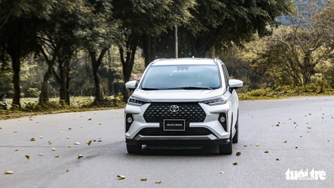 Nên chờ Xpander mới hay chọn Toyota Veloz và Suzuki XL7? - Ảnh 1. Nên chờ Xpander mới hay chọn Toyota Veloz và Suzuki XL7? - Ảnh 1.