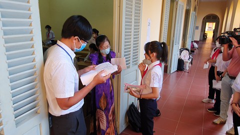 Hơn 20.000 thí sinh Cần Thơ, An Giang bước vào kỳ tuyển sinh lớp 10 - Ảnh 1. Hơn 20.000 thí sinh Cần Thơ, An Giang bước vào kỳ tuyển sinh lớp 10 - Ảnh 1.