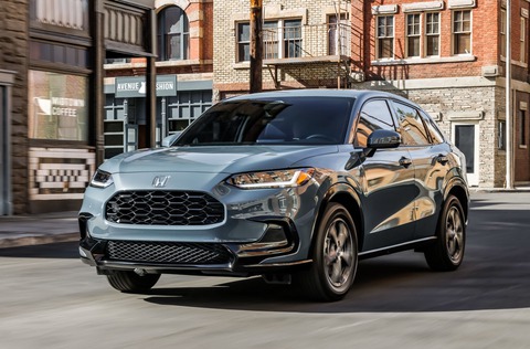 So sánh Honda ZR-V vs Mazda CX-30: Cuộc chiến SUV Nhật kích thước lỡ cỡ - Ảnh 1. So sánh Honda ZR-V vs Mazda CX-30: Cuộc chiến SUV Nhật kích thước lỡ cỡ - Ảnh 1.