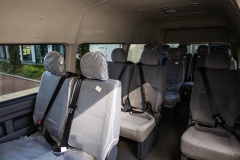 Hãng ôtô Trung Quốc nhái thiết kế Toyota HiAce từ 3 năm trước để làm xe điện - Ảnh 4. Hãng ôtô Trung Quốc nhái thiết kế Toyota HiAce từ 3 năm trước để làm xe điện - Ảnh 4.