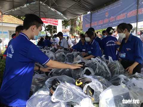 Thi lớp 10 tại An Giang: Đề toán khó phần hình học, đa số bỏ câu 5 - Ảnh 2. Thi lớp 10 tại An Giang: Đề toán khó phần hình học, đa số bỏ câu 5 - Ảnh 2.