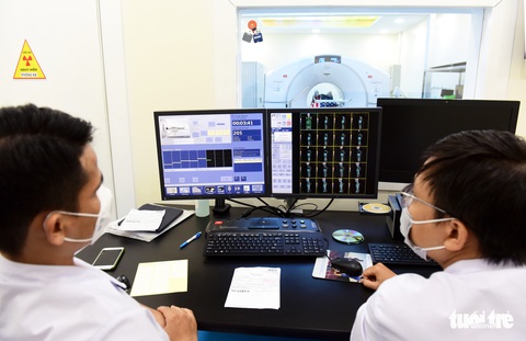 Máy chụp PET/CT của Bệnh viện Ung bướu tái hoạt động sau 1 năm ‘trùm mền’ vì thiếu thuốc phóng xạ - Ảnh 5. Máy chụp PET/CT của Bệnh viện Ung bướu tái hoạt động sau 1 năm ‘trùm mền’ vì thiếu thuốc phóng xạ - Ảnh 5.