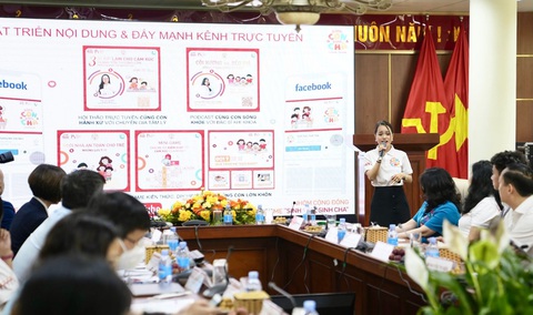 ‘Sinh Con, Sinh Cha’ góp phần hỗ trợ phụ huynh trong nuôi dạy con cái - Ảnh 2. ‘Sinh Con, Sinh Cha’ góp phần hỗ trợ phụ huynh trong nuôi dạy con cái - Ảnh 2.