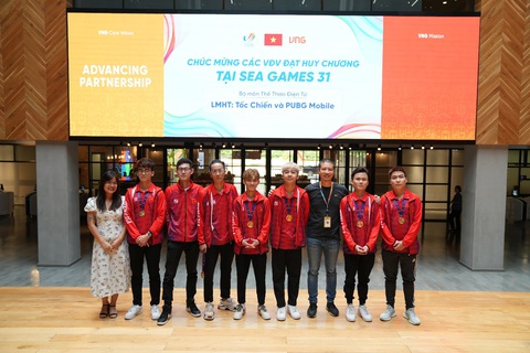 Thể thao điện tử - Lực đẩy mới cho nền công nghiệp thể thao nước nhà - Ảnh 2. Thể thao điện tử - Lực đẩy mới cho nền công nghiệp thể thao nước nhà - Ảnh 2.