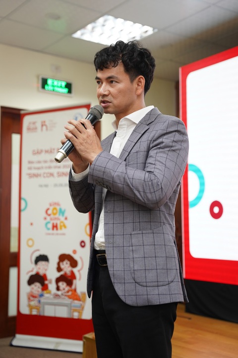 ‘Sinh Con, Sinh Cha’ góp phần hỗ trợ phụ huynh trong nuôi dạy con cái - Ảnh 4. ‘Sinh Con, Sinh Cha’ góp phần hỗ trợ phụ huynh trong nuôi dạy con cái - Ảnh 4.