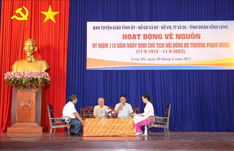Nói chuyện chuyên đề nhân kỷ niệm 110 năm ngày sinh Chủ tịch Hội đồng Bộ trưởng Phạm Hùng - Ảnh 1. Nói chuyện chuyên đề nhân kỷ niệm 110 năm ngày sinh Chủ tịch Hội đồng Bộ trưởng Phạm Hùng - Ảnh 1.