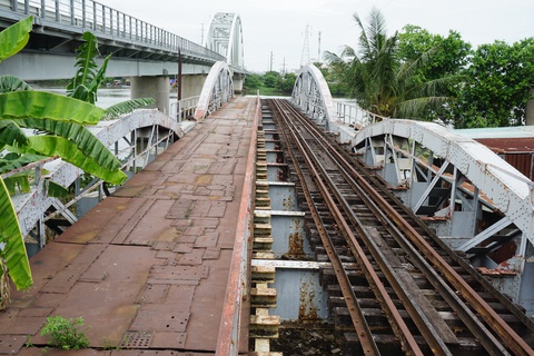 Bàn giao nhịp cầu sắt Bình Lợi cũ để xếp hạng di tích ra sao? - Ảnh 1. Bàn giao nhịp cầu sắt Bình Lợi cũ để xếp hạng di tích ra sao? - Ảnh 1.
