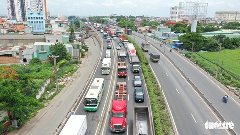 Tin sáng 2-7: Họp liên tỉnh triển khai đường vành đai 3; Nên khai làm hộ chiếu qua mạng - Ảnh 1. Tin sáng 2-7: Họp liên tỉnh triển khai đường vành đai 3; Nên khai làm hộ chiếu qua mạng - Ảnh 1.