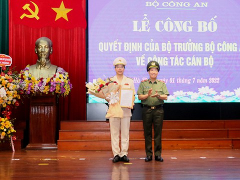 Phó cục trưởng Cục An ninh nội địa làm giám đốc Công an Hà Tĩnh - Ảnh 1. Phó cục trưởng Cục An ninh nội địa làm giám đốc Công an Hà Tĩnh - Ảnh 1.