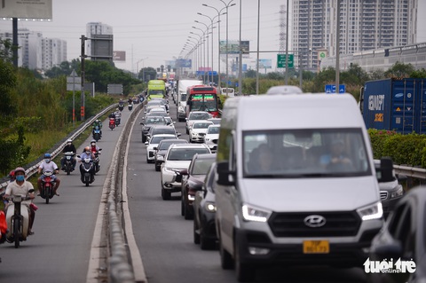 Tin sáng 10-7: Ô nhiễm không khí là vấn đề lớn tại TP.HCM; Thu hồi giấy phép thuốc Zinnat Suspension - Ảnh 2. Tin sáng 10-7: Ô nhiễm không khí là vấn đề lớn tại TP.HCM; Thu hồi giấy phép thuốc Zinnat Suspension - Ảnh 2.