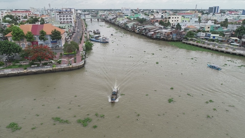 Bảo Định hà, kênh đào đầu tiên ở đất phương Nam - Kỳ 1: Xuôi dòng Bảo Định - Ảnh 1. Bảo Định hà, kênh đào đầu tiên ở đất phương Nam - Kỳ 1: Xuôi dòng Bảo Định - Ảnh 1.