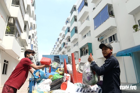 Phải làm sống lại nhà ở hợp túi tiền - Kỳ 1: Chẳng lẽ cả đời ở trọ tạm bợ! - Ảnh 1. Phải làm sống lại nhà ở hợp túi tiền - Kỳ 1: Chẳng lẽ cả đời ở trọ tạm bợ! - Ảnh 1.