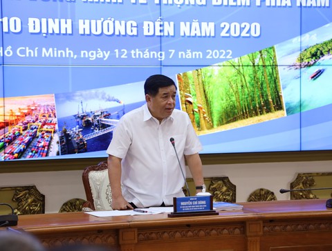 TP.HCM cần làm gì để trở thành lực kéo cho cả nước? - Ảnh 3. TP.HCM cần làm gì để trở thành lực kéo cho cả nước? - Ảnh 3.