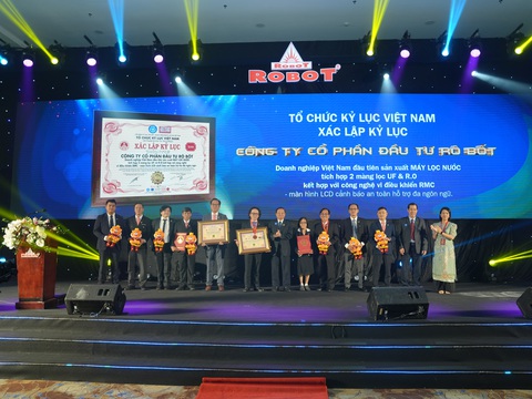 ROBOT kỷ niệm 30 thành lập và ra mắt máy lọc nước điện giải thông minh - Ảnh 1. ROBOT kỷ niệm 30 thành lập và ra mắt máy lọc nước điện giải thông minh - Ảnh 1.